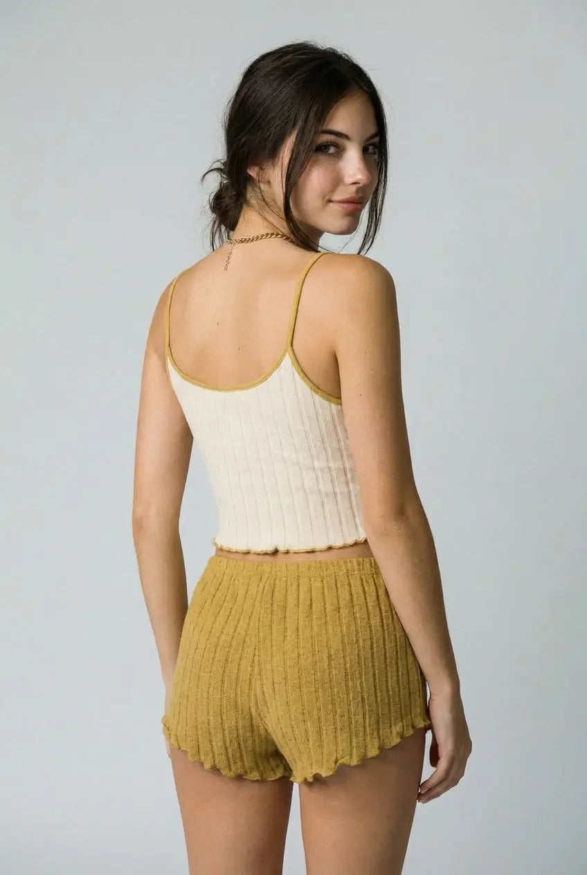 Çizgili Sarı Büyük Kiraz Pijama Takımı